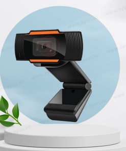 Webcam PC Camera Mini Packing Webcam PC Camera Mini Packing được thiết cho cả máy tính xách tay và máy tính để bàn. Với thiết kế mimi vô cùng nhỏ gọn tiện lợi dễ dàng cho việc mang theo mọi lúc mọi nơi. Webcam phù hợp với các cuộc họp video, các buổi học trực tuyến,… Đây sẽ là phụ kiện không thể thiếu đối với những người dùng máy tính. Đặc điểm nổi bật: . Webcam Kẹp Màn Hình - Tích hợp Mic - Chip DSP: Không có trình điều khiển - Cảm biến hình ảnh: CMOS - Ống kính: Ống kính thủy tinh chất lượng cao - Độ phân giải động: 1280 X 720 - Độ dài tiêu cự: 8 mm - Màu: Đen - Cam - Chiều dài cáp: ~138cm - Kích thước vật phẩm: 6,5 * 6 * 5c