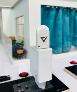 Bộ chuyển đổi và mở rộng mạng (USB Converter) của Vconnex có 2 tính năng: là thiết bị mở rộng phạm vi hoạt động mạng Bluetooth Mesh (Repeater) và chuyển đổi giao thức truyền thông (Transfer). Từ đó giúp tối ưu sự hoạt động ổn định và cấu hình linh hoạt của hệ thống nhà thông minh.