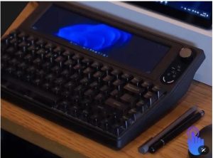 Chiếc bàn phím cơ "có-một-không-hai" này tích hợp hẳn màn hình 10 inch